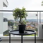 Elia Loft